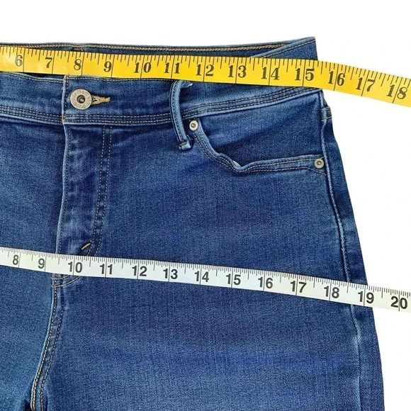 Levi's 512 Perfectly Slimming Bootcut Denim Blue Jeans Size 10 High Waist 31X32 - Picture 12 of 16